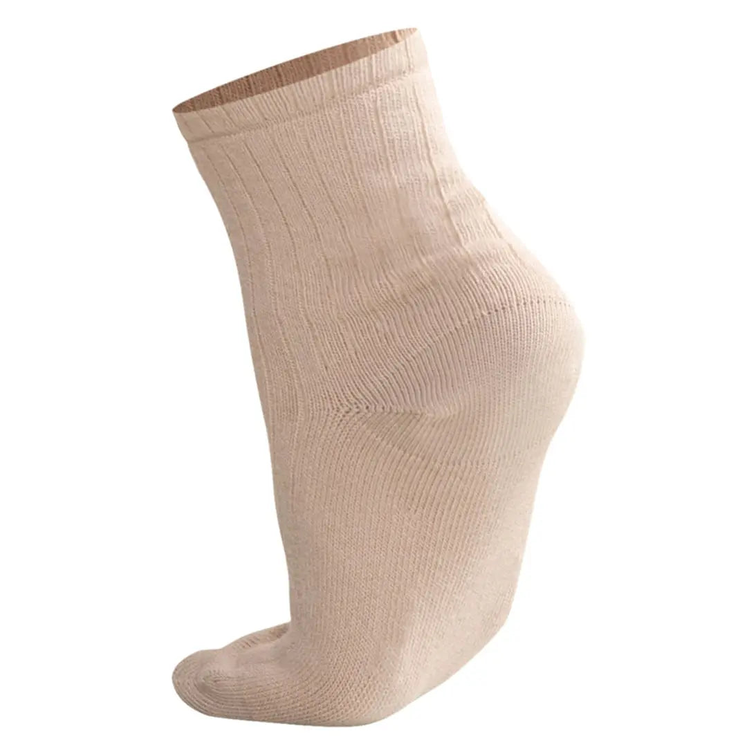 FußGut BIG Sensitiv Socken in Beige – weiche, venenfreundliche Socken für mehr Komfort und Schutz.